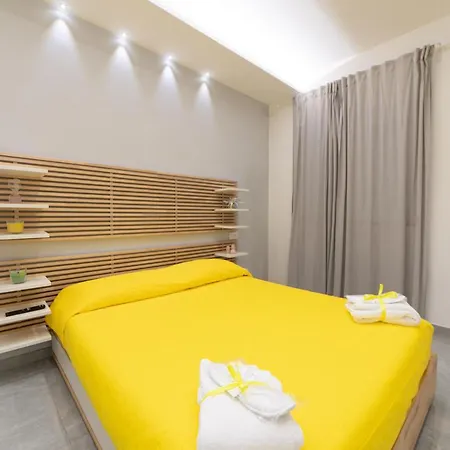 & Rooftop - Sky Pompeji