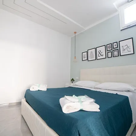 Lejlighed & Rooftop - Sky Pompeji