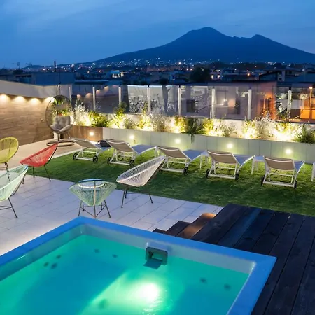 Apartment & Rooftop - Sky *