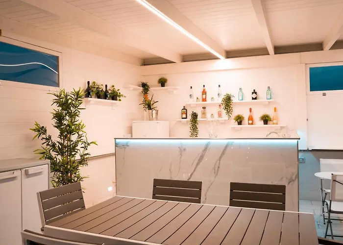 Διαμέρισμα & Rooftop - Sky