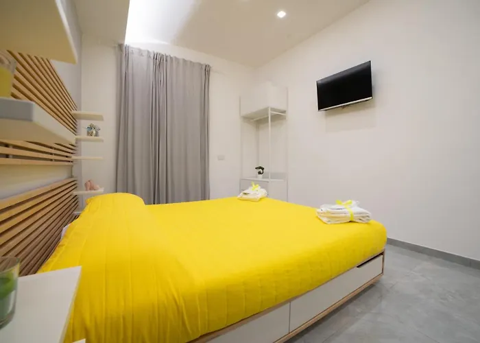 Διαμέρισμα & Rooftop - Sky Πομπηία